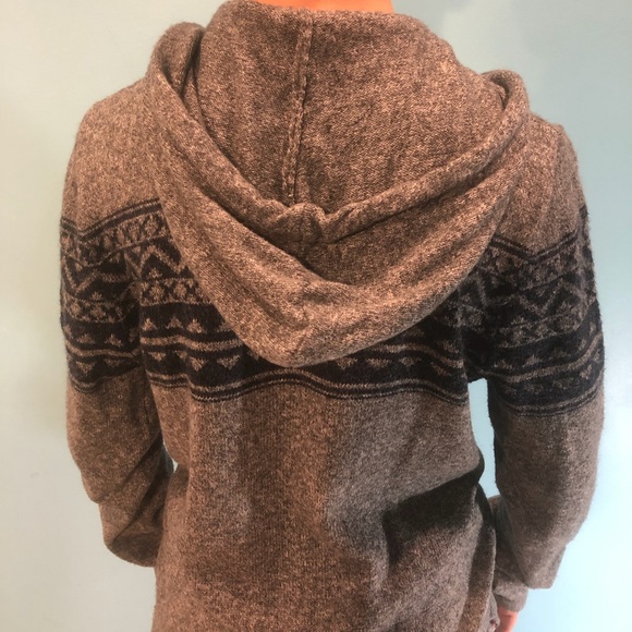 Wool pull over hoodie - Picture 3 of 3